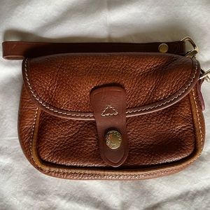 Vintage Dooney and Bourke wrist clutch